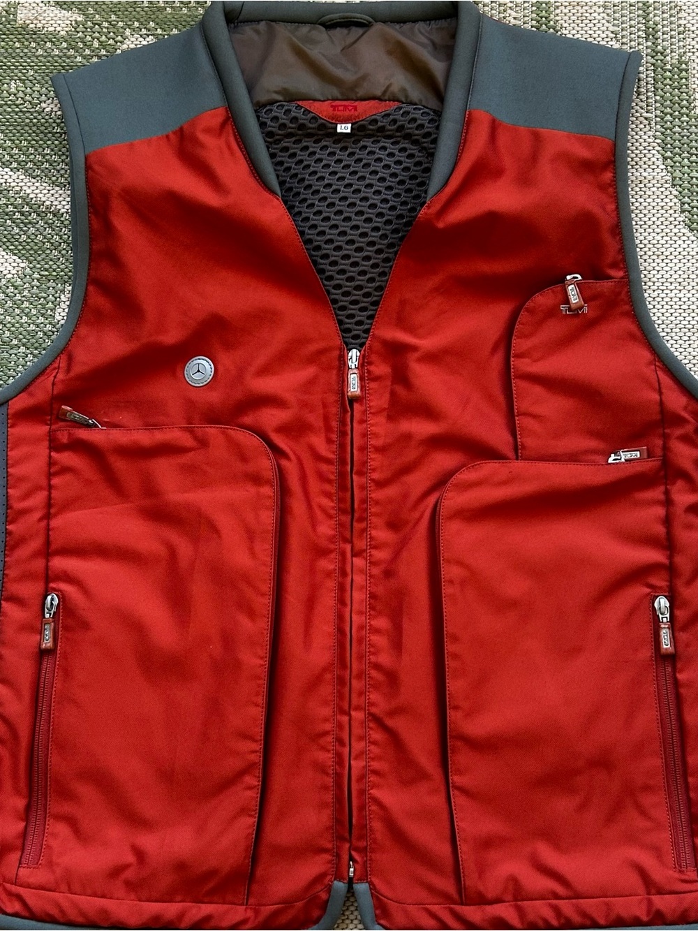 Tumi Rust and Gray Men's Utility/Travel Vest size L